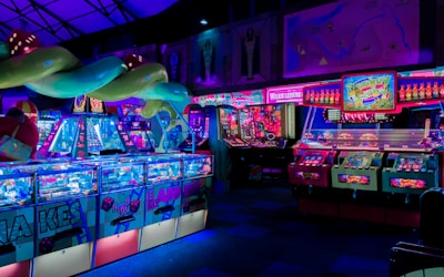 K1体育玩家部落社区成员交流电竞直播和英雄联盟S16赛事